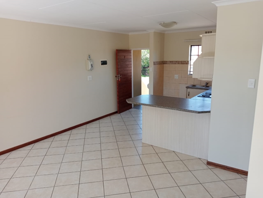 To Let 2 Bedroom Property for Rent in Hillside Free State